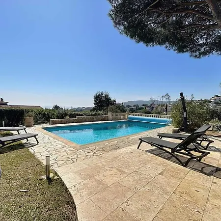 Vue Piscine Chauffee Les Issambres Villa *